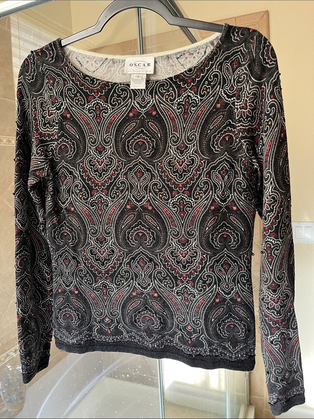 Oscar de la Renta Black Paisley Long Sleeve Top with Red Accents